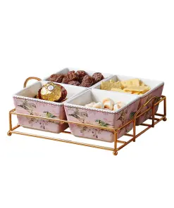 Elegant snack box with tray
