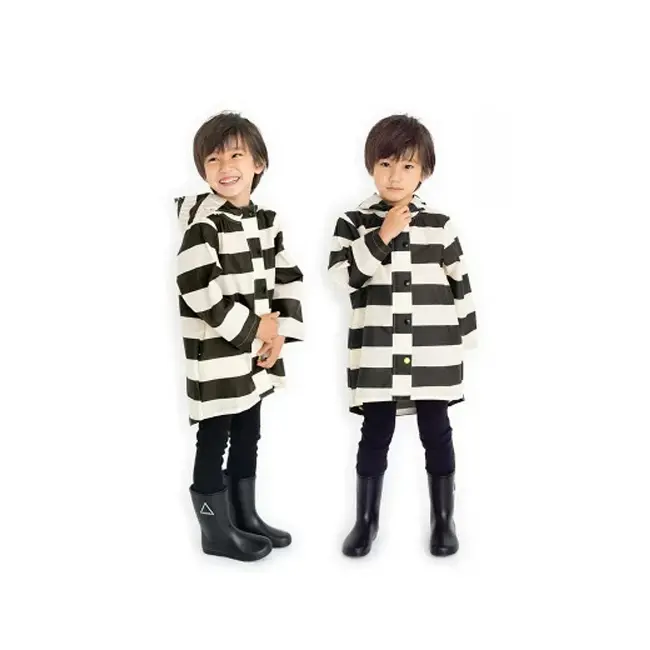 Fabhug | Kids raincoat - Image 4